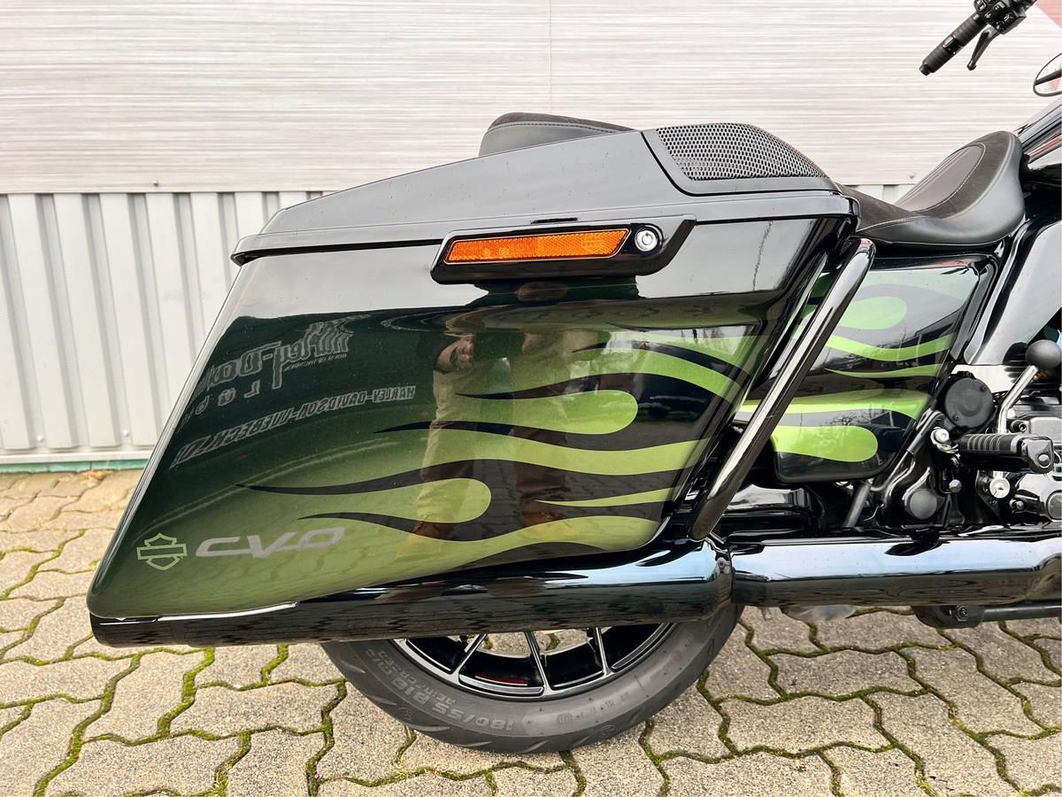 CVO Street Glide 