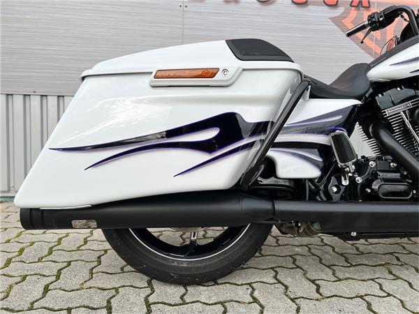 FLHXSE CVO Street Glide 
