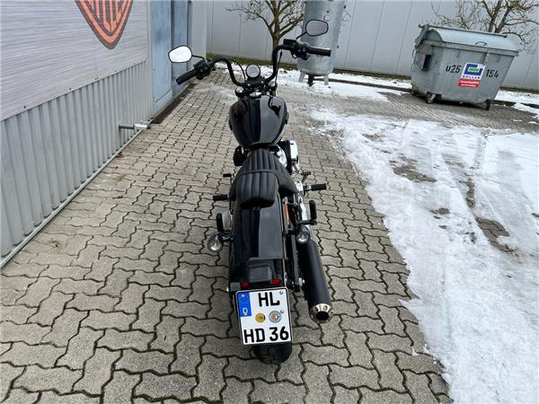 FXBBS Street Bob Jekill&Hyde Auspuff