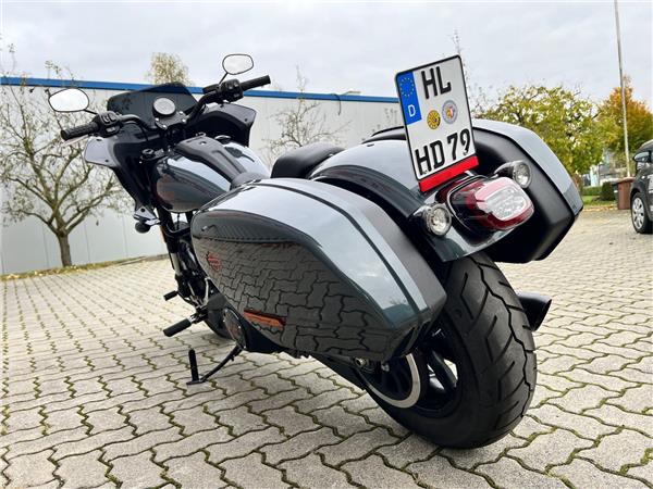 FXLRST Low Rider ST 117 2025 