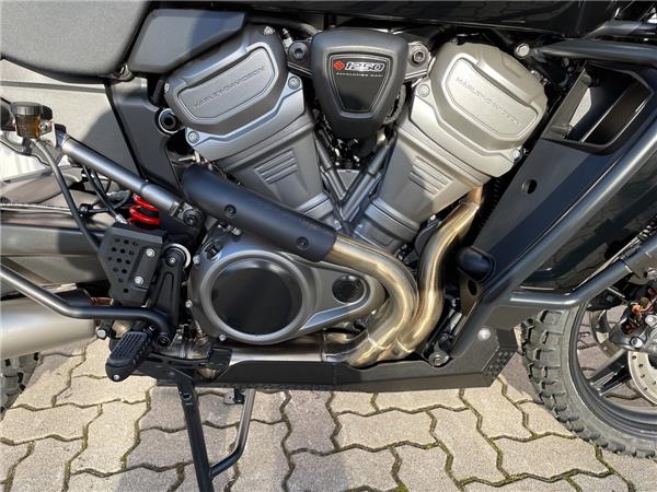 RA1250 Pan America Black 