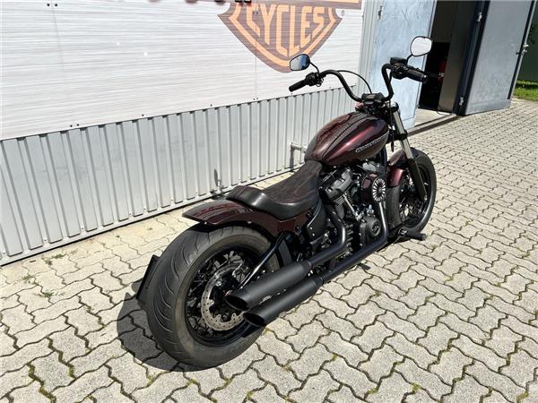 Street Bob 114 UMBAU 200 er 
