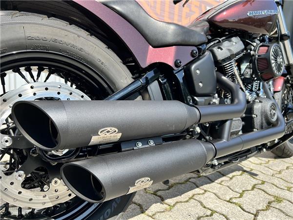 Street Bob 114 UMBAU 200 er 