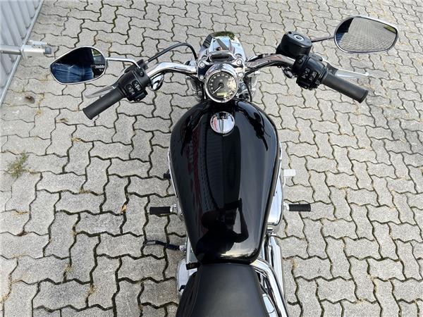 XL2 Sportster Custom 