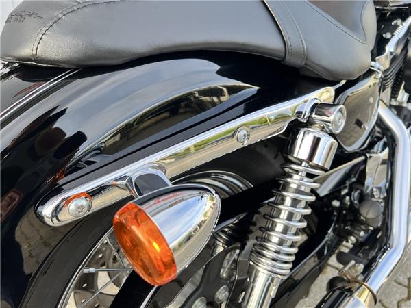 XL2 Sportster Custom 