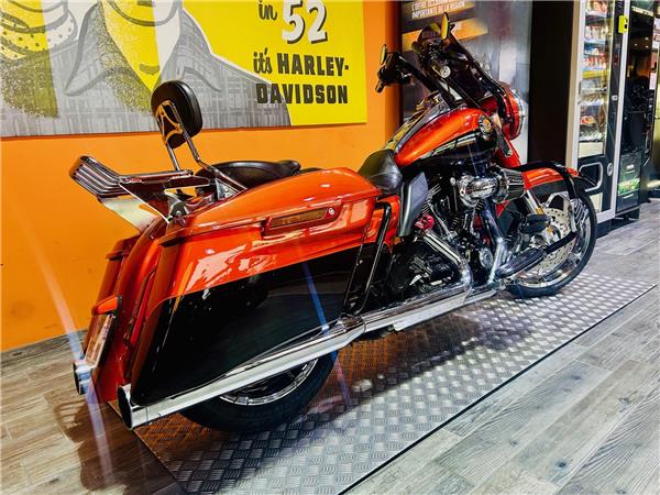 2014 HARLEY-DAVIDSON ROAD KING