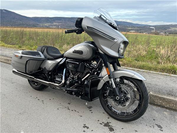 2023 harley-davidson FLHXSE Street Glide CVO 121