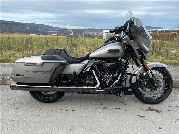 2023 harley-davidson FLHXSE Street Glide CVO 121