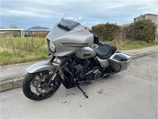 2023 harley-davidson FLHXSE Street Glide CVO 121