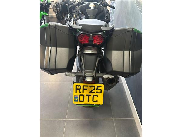 2025 Kawasaki Ninja H2 SX