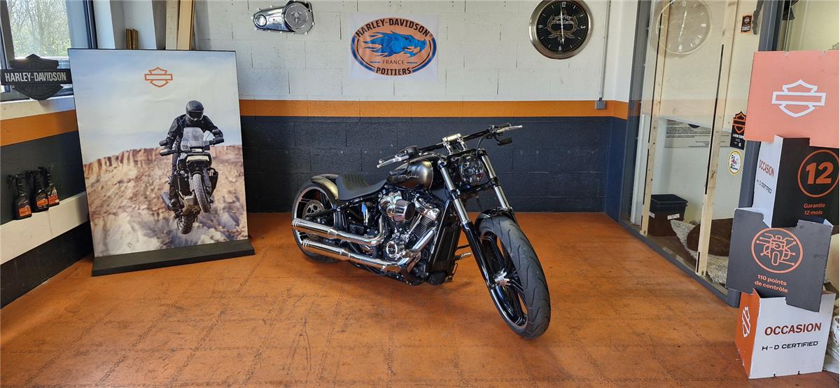 2021 HARLEY-DAVIDSON BREAKOUT