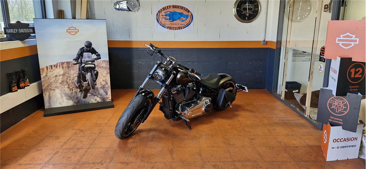 2021 HARLEY-DAVIDSON BREAKOUT