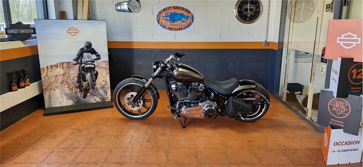 2021 HARLEY-DAVIDSON BREAKOUT