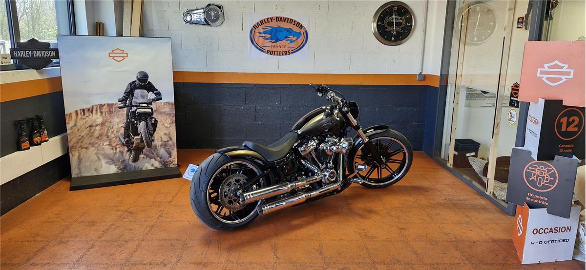 2021 HARLEY-DAVIDSON BREAKOUT
