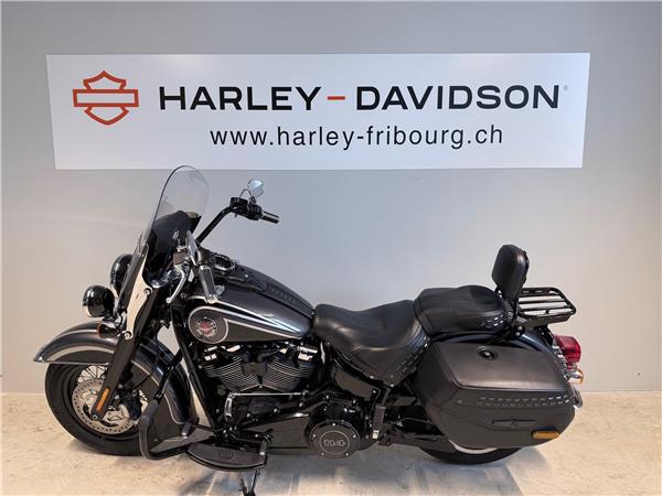 2022 harley-davidson FLHCS Heritage Classic 114 ABS