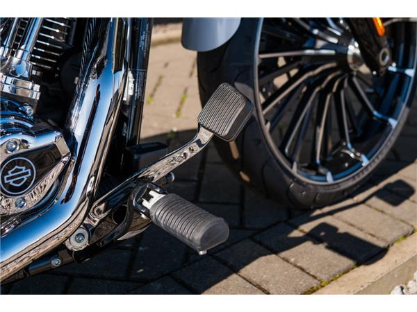 2025 Harley-Davidson Breakout