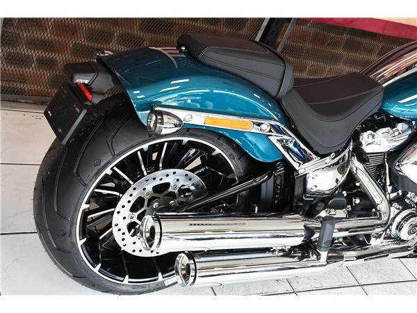 2026 HARLEY-DAVIDSON BREAKOUT 117