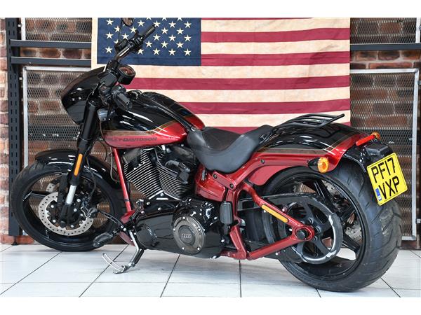 2017 HARLEY-DAVIDSON CVO FXSBE BREAKOUT