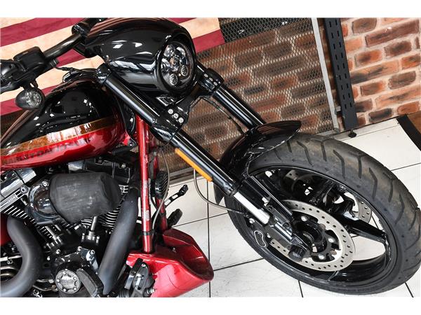 2017 HARLEY-DAVIDSON CVO FXSBE BREAKOUT