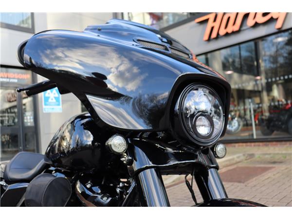 2023 HARLEY-DAVIDSON FLHXST STREET GLIDE ST 