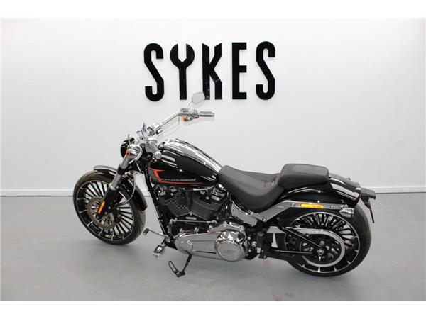 2023 Harley-Davidson Breakout