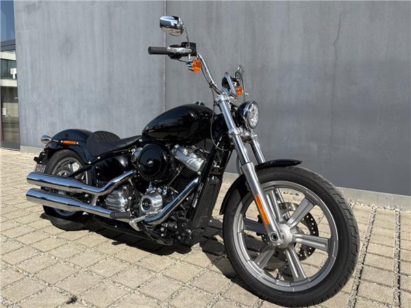 FXST Softail Standard