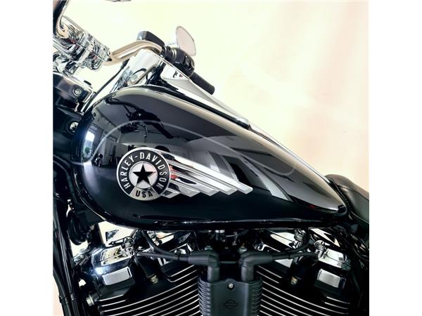 HARLEY-DAVIDSON FAT BOY