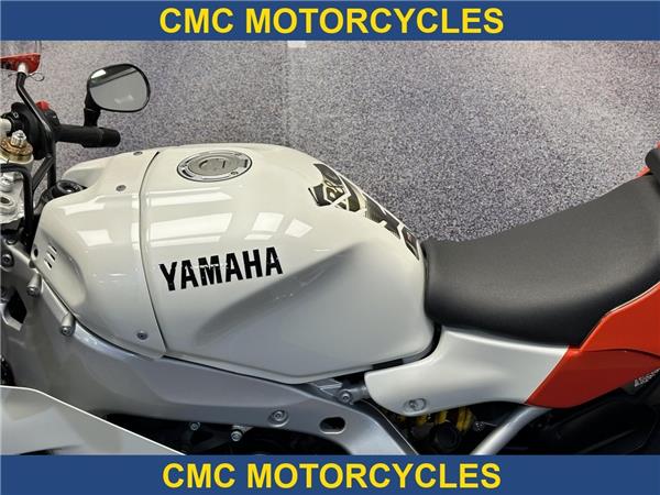  Yamaha XSR900 XSR 900 GP