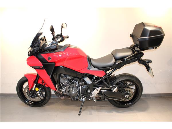 YAMAHA TRACER 9