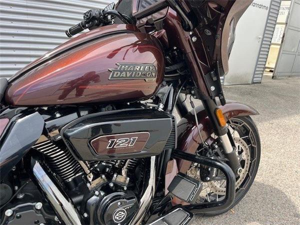 2025 Harley-Davidson CVO Street Glide FLHXSE