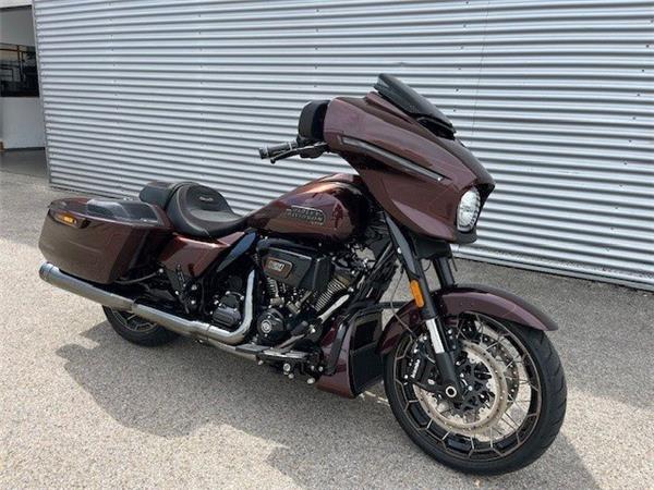2025 Harley-Davidson CVO Street Glide FLHXSE