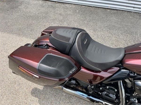 2025 Harley-Davidson CVO Street Glide FLHXSE
