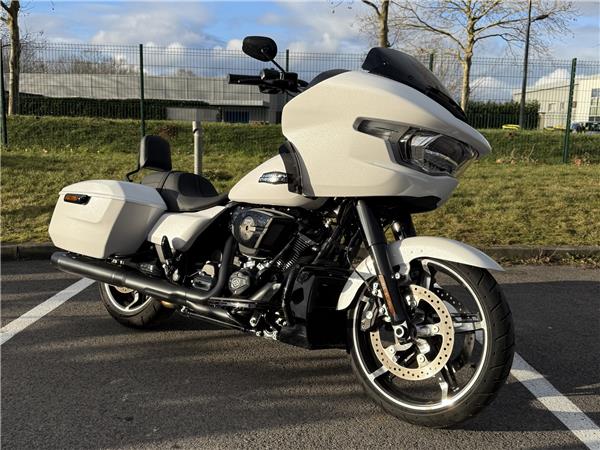 2025 HARLEY-DAVIDSON ROAD GLIDE