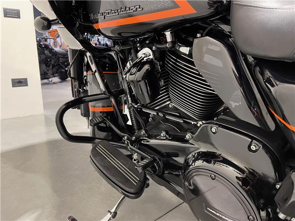 Harley-Davidson Road Glide APEX 2023