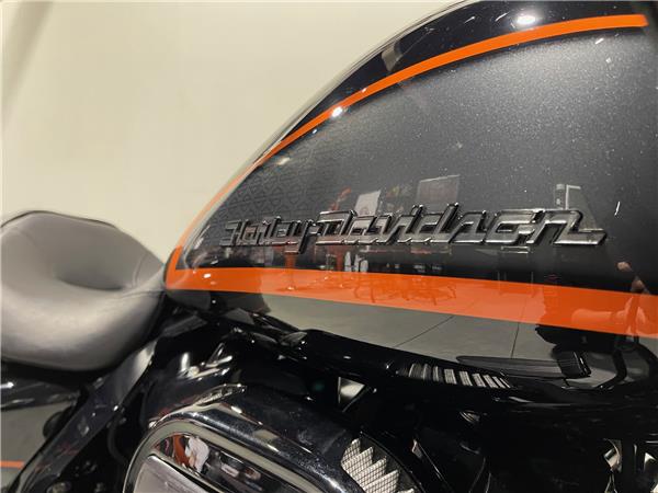 Harley-Davidson Road Glide APEX 2023
