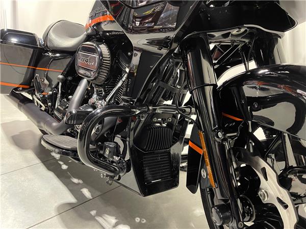 Harley-Davidson Road Glide APEX 2023