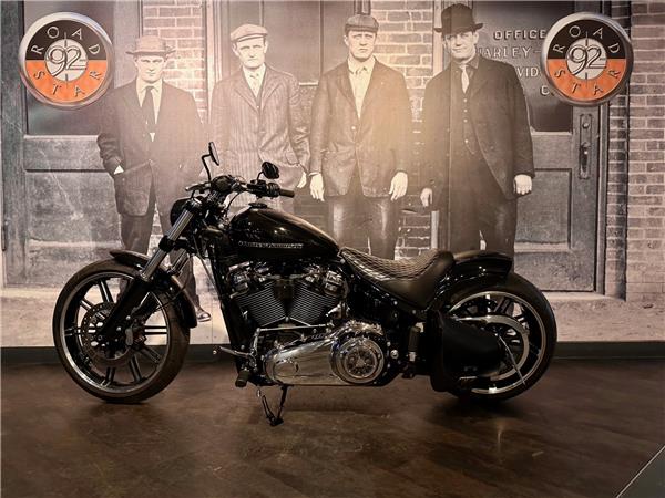 2018 HARLEY-DAVIDSON BREAKOUT