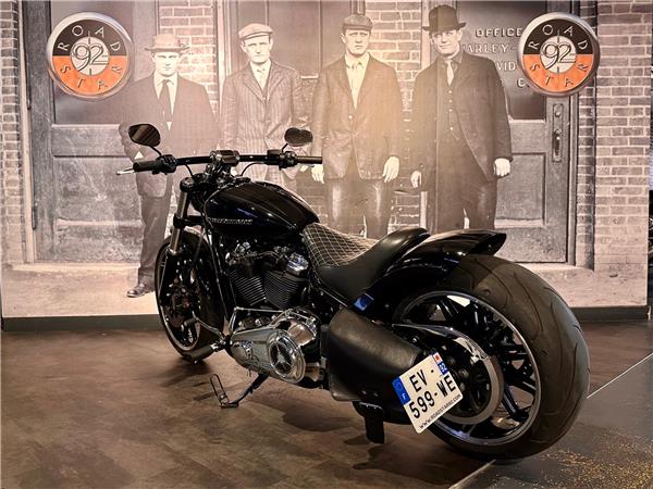 2018 HARLEY-DAVIDSON BREAKOUT