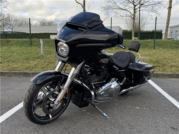 2025 HARLEY-DAVIDSON STREET GLIDE