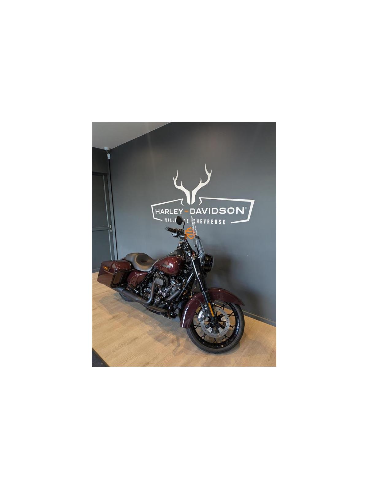 2023 HARLEY-DAVIDSON ROAD KING