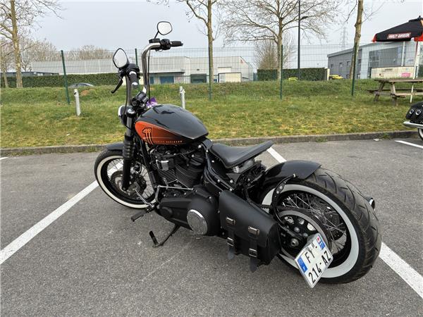 2021 HARLEY-DAVIDSON STREET BOB