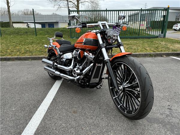 2023 HARLEY-DAVIDSON BREAKOUT