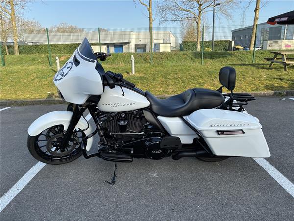 2019 HARLEY-DAVIDSON STREET GLIDE