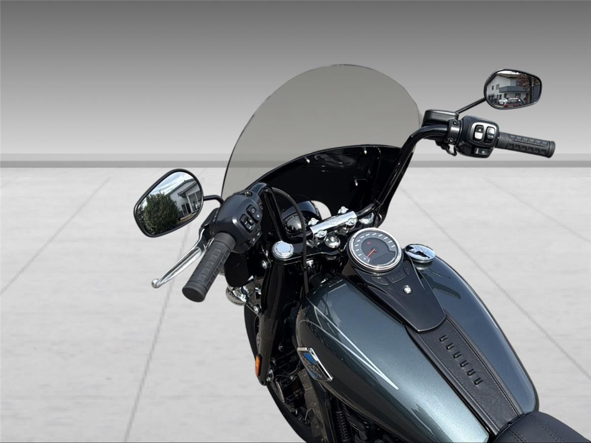 2026 harley-davidson FLHC Heritage Classic 117