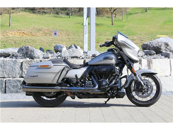 2023 harley-davidson FLHXSE Street Glide CVO 121