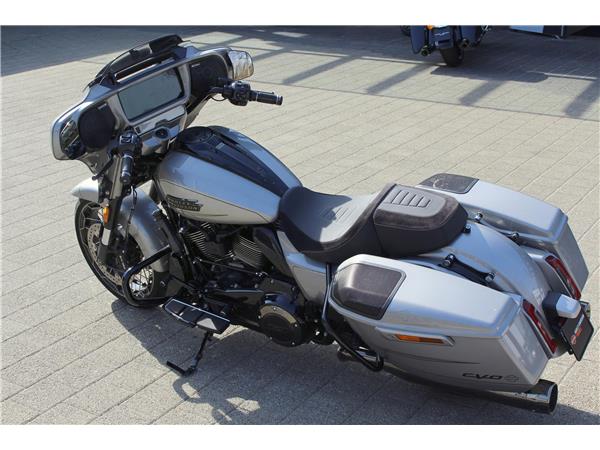 2023 harley-davidson FLHXSE Street Glide CVO 121