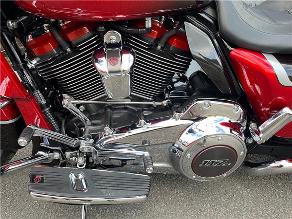 2021 HARLEY-DAVIDSON CVO FLTRXSE ROAD GLIDE