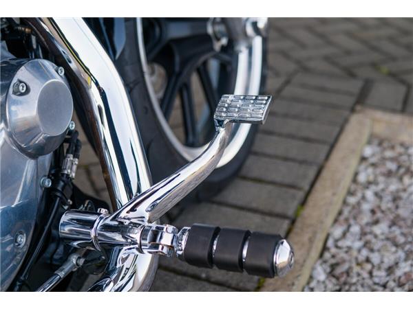 2016 Harley-Davidson SuperLow