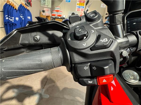 2025 YAMAHA TRACER 7