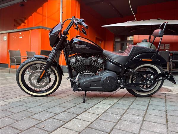 2018 Harley-Davidson Softail Street Bob FXBB